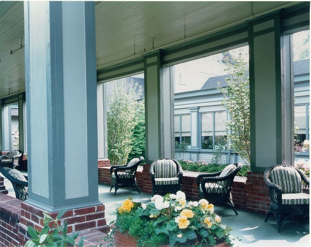 Roycroft Inn East Aurora Bagian luar foto