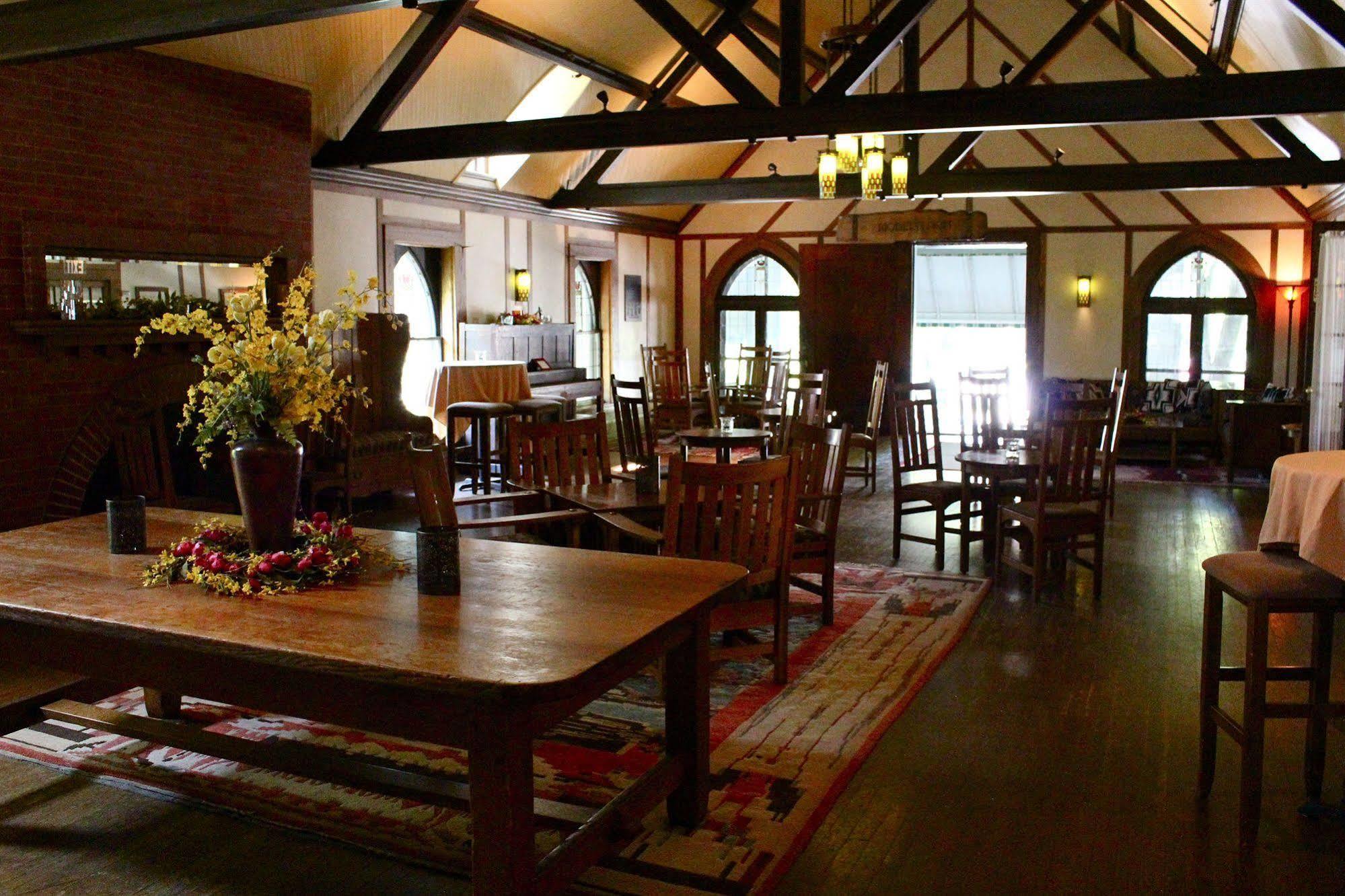 Roycroft Inn East Aurora Bagian luar foto